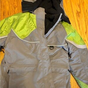 Women’s Gray and Green Jacket